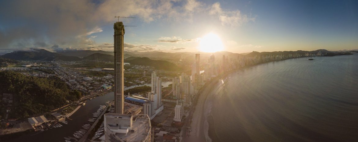Motivos para investir ou morar em Balneário Camboriú